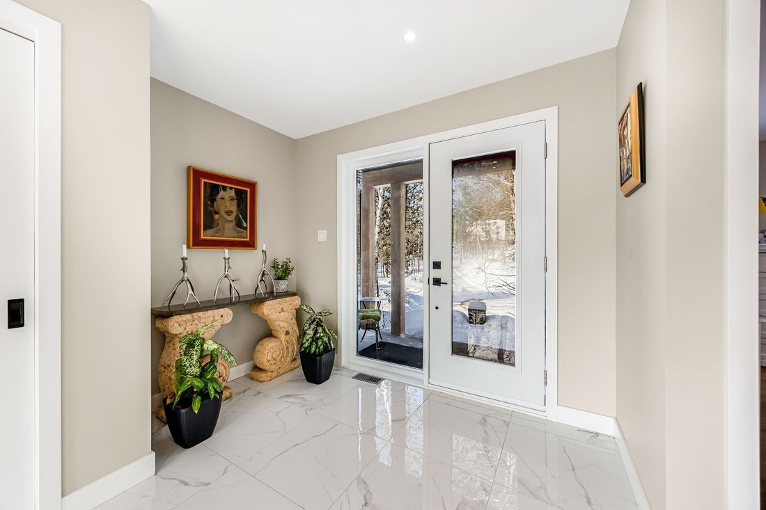 House in Morin-Heights, Quebec, Canada 4 - 18255536