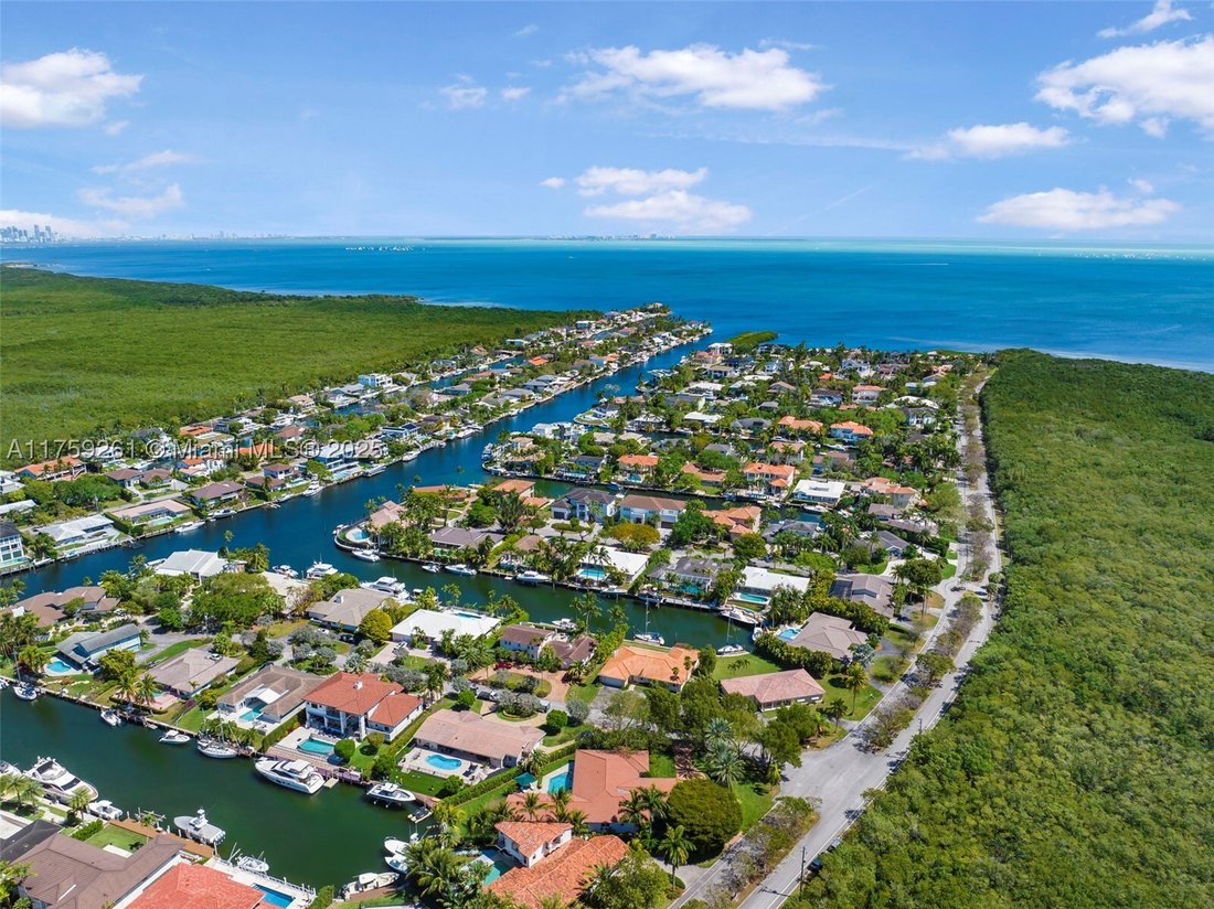 House in Coral Gables, Florida, United States 2 - 16635662