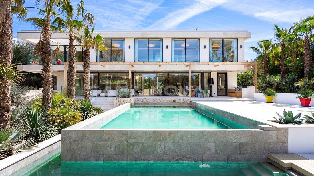 Villa in Rotes Velles, Calvia, Balearic Islands 1 - 18244050
