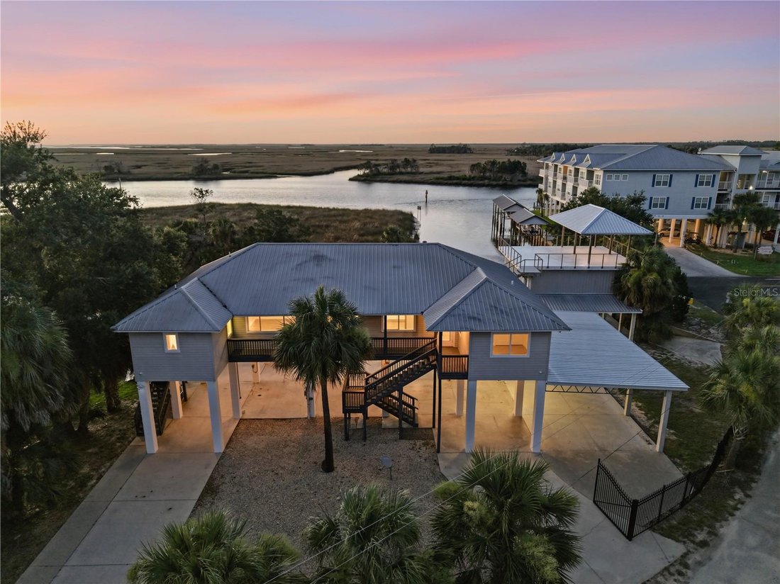 House in Old Town, Florida, United States 1 - 18254482