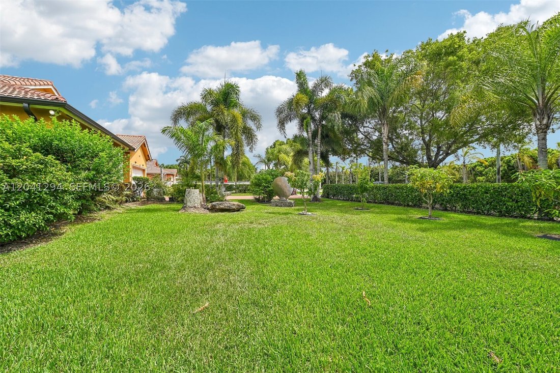 House in Miami, Florida, United States 3 - 18250323