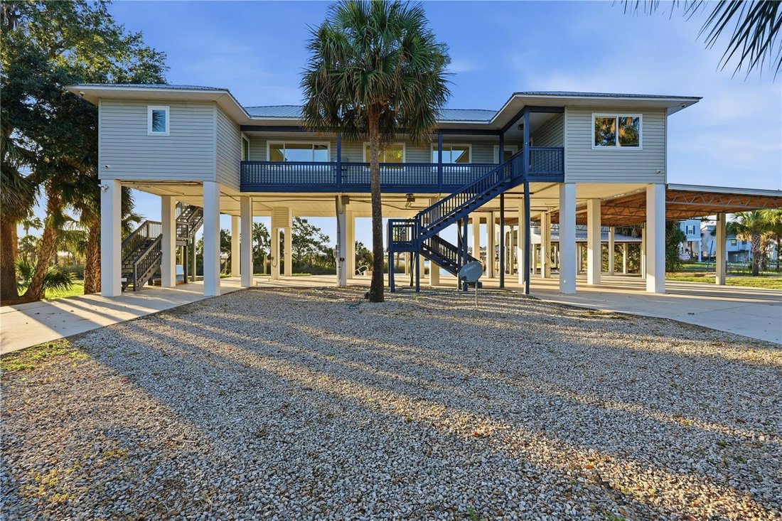 House in Old Town, Florida, United States 3 - 18254482