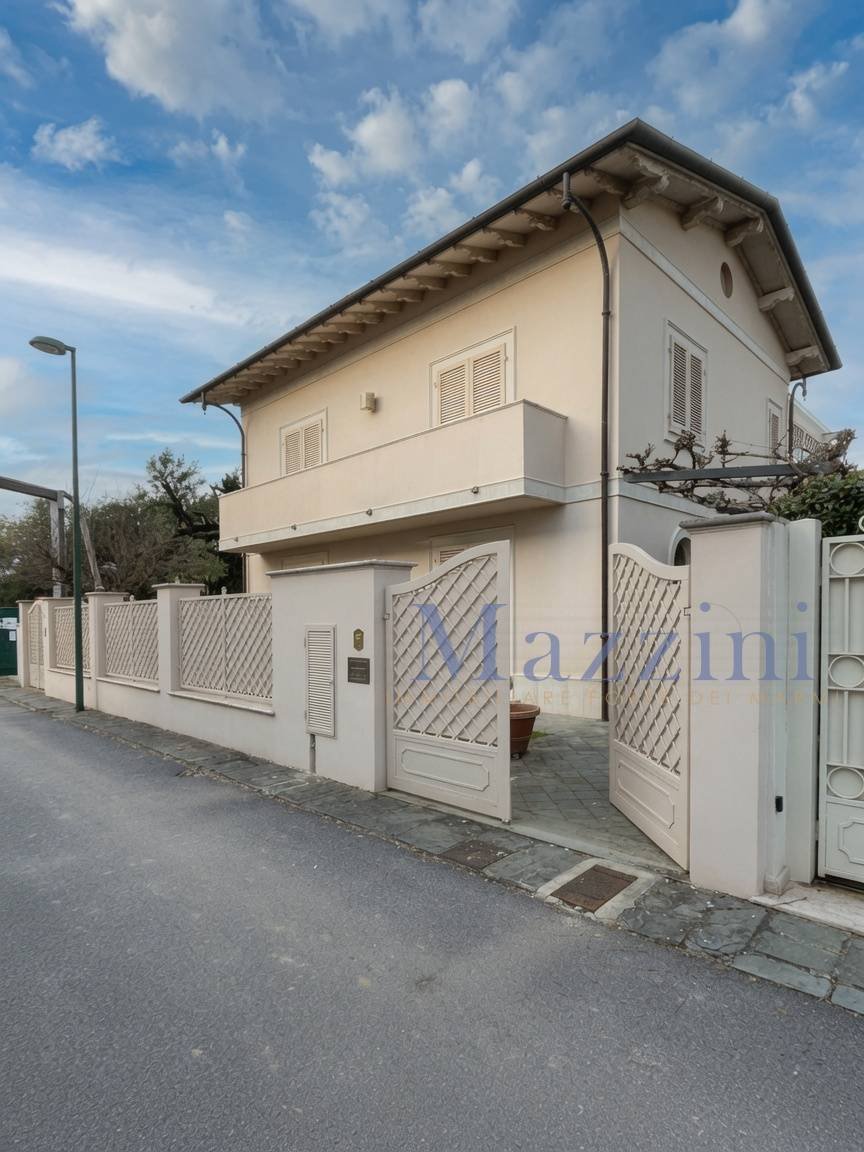 Villa in Vittoria Apuana, Forte dei Marmi, Tuscany 4 - 18256550