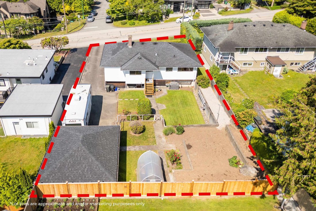 House in Burnaby, British Columbia, Canada 1 - 18257031
