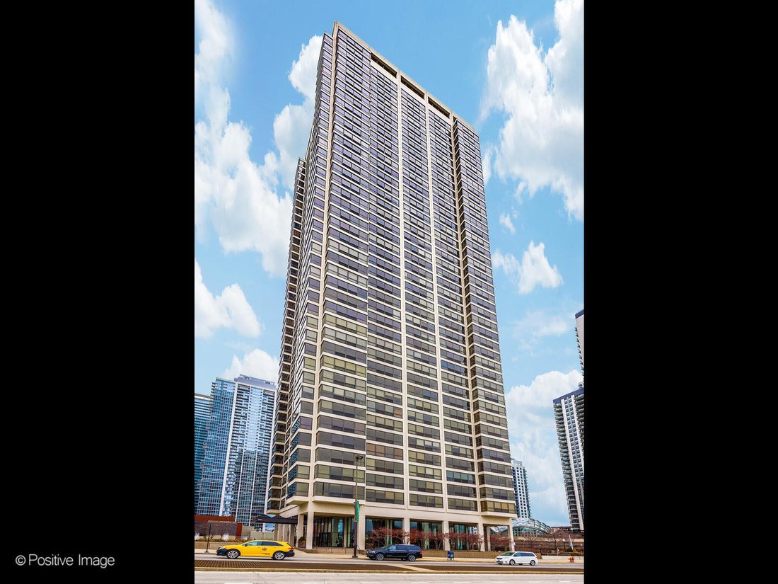 Condo in Chicago, Illinois, United States 1 - 18255116