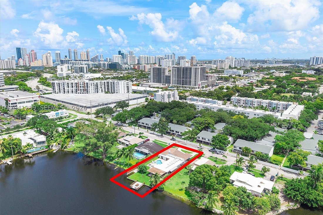 House in Aventura, Florida, United States 3 - 18250337