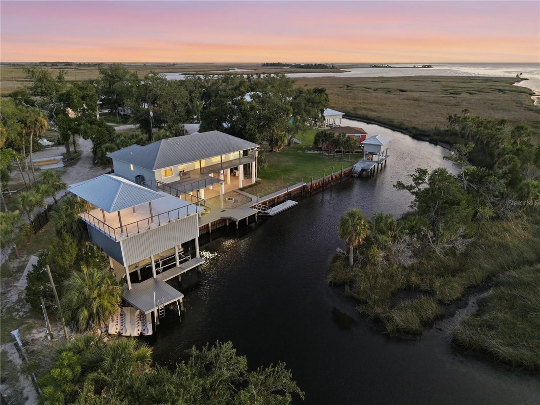 House in Old Town, Florida, United States 2 - 18254482