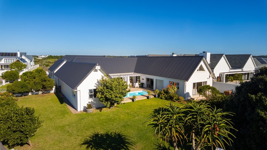 House in Saint Francis Links, Eastern Cape, South Africa 1 - 18254439