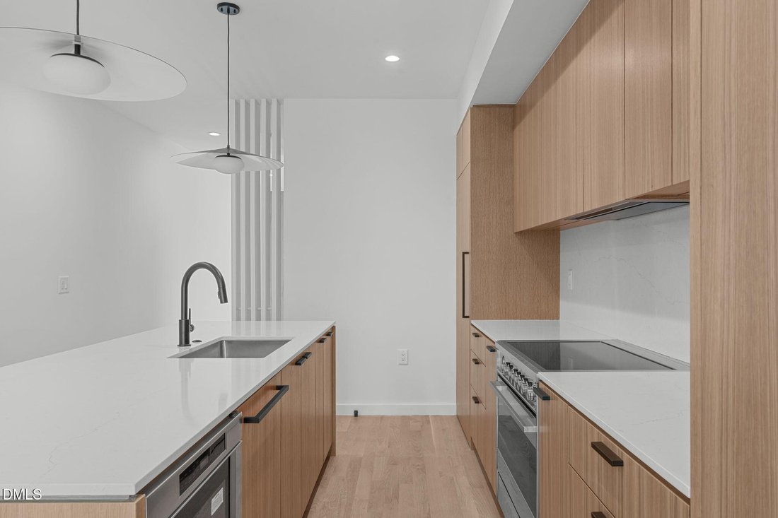 Townhouse in Raleigh, North Carolina, United States 5 - 17910433