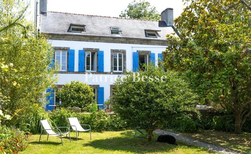 House in Centre Ville, Douarnenez, France 1