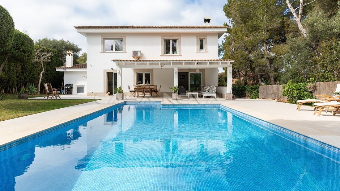 Villa in Rotes Velles, Calvia, Balearic Islands 1 - 18243933