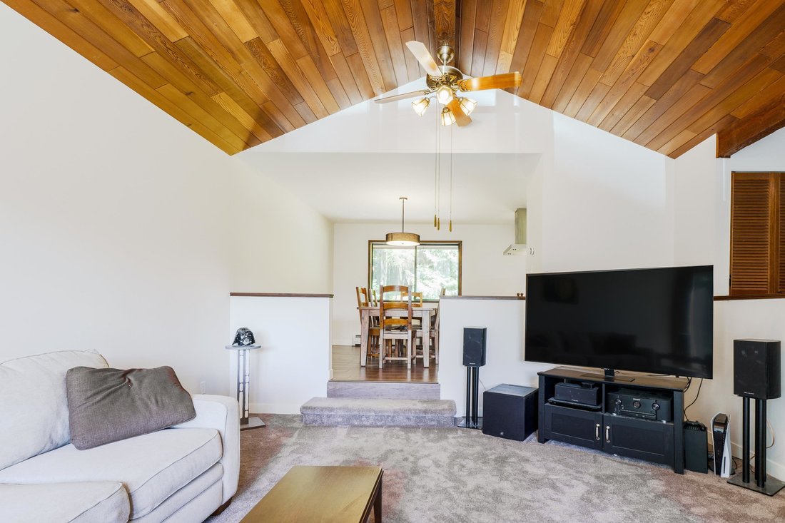 House in Maple Ridge, British Columbia, Canada 5 - 18256776