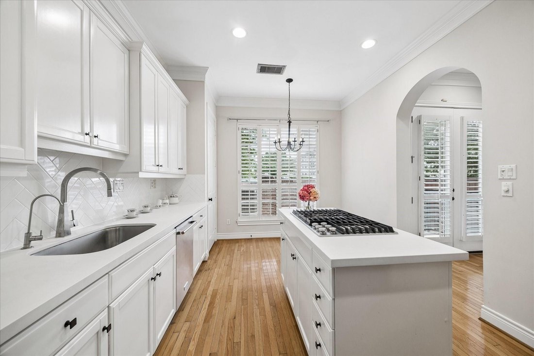 Townhouse in Houston, Texas, United States 4 - 18250990