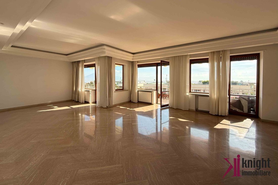 Apartment in Naples, Campania, Italy 1 - 15823736