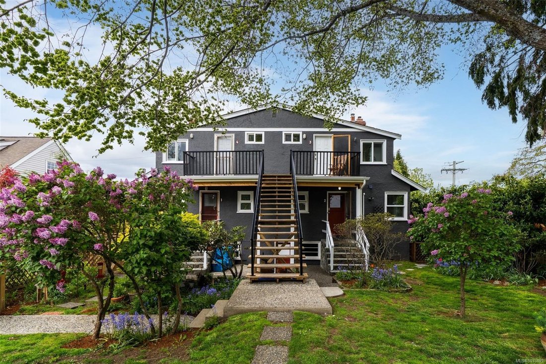 House in Victoria, British Columbia, Canada 3 - 18256921