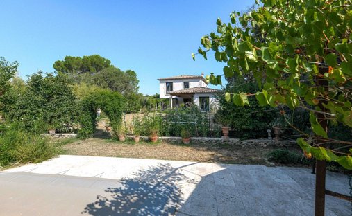 House in Uzès, Occitania, France 1