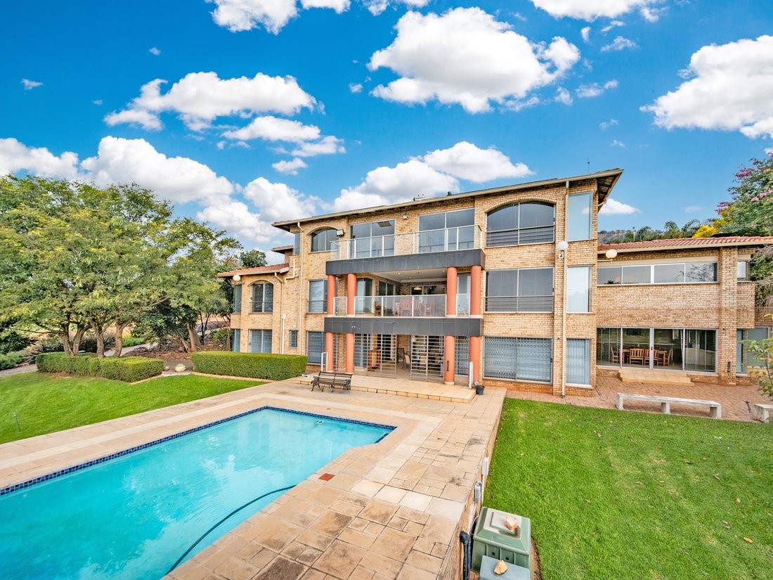 House in Ruimsig, Gauteng, South Africa 2 - 18252453