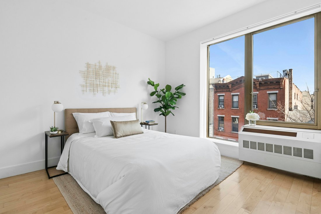 Condo in New York, New York, United States 4 - 18256220
