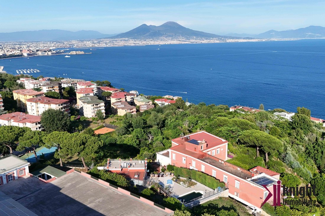Villa in Posillipo, Naples, Campania 2 - 17347315