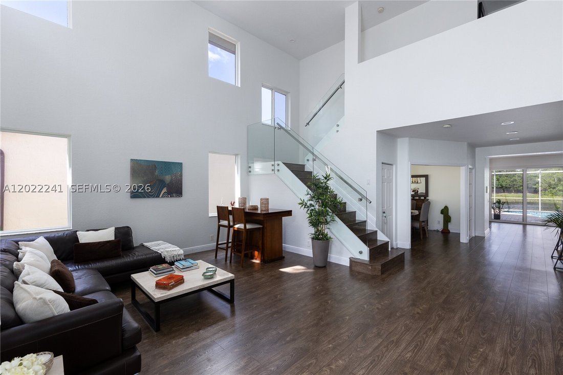 House in Weston, Florida, United States 3 - 17975084