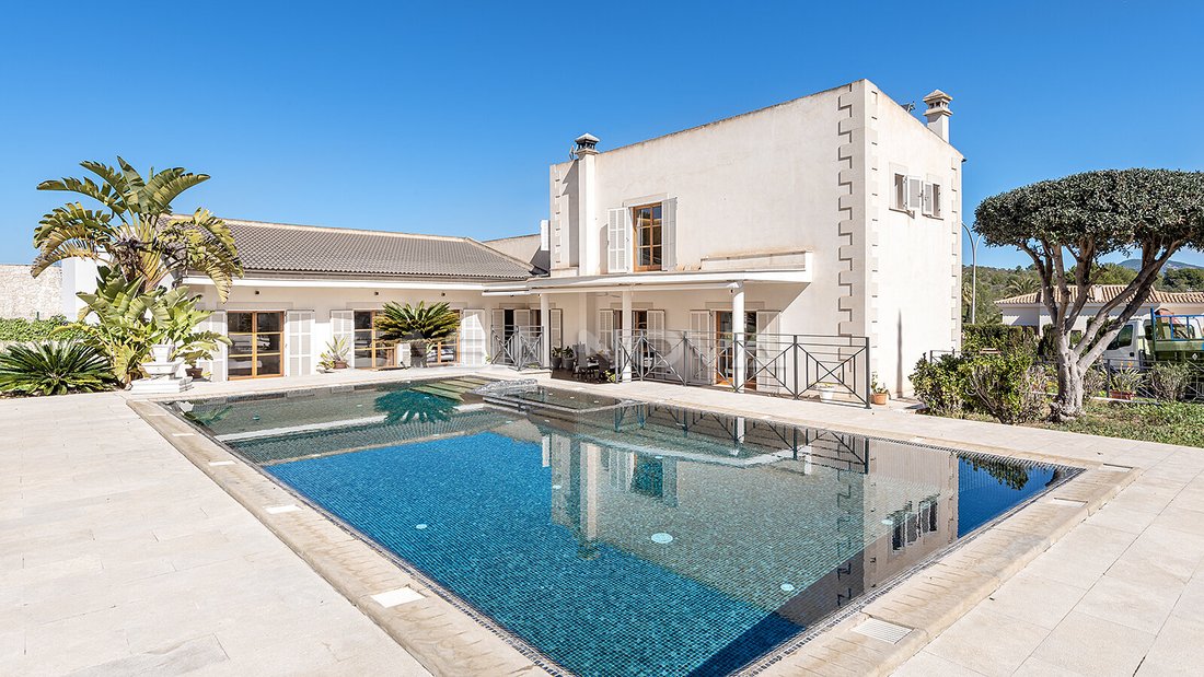 Villa in Rotes Velles, Calvia, Balearic Islands 1 - 18244217
