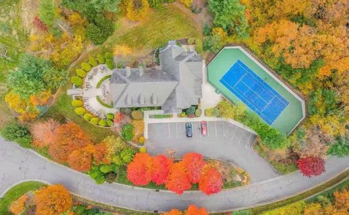 House in Muttontown, New York, United States 1