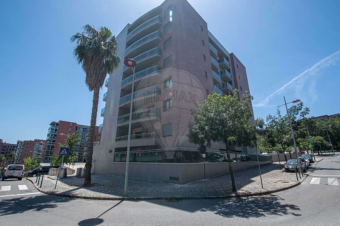 Apartment in Alverca do Ribatejo, Lisbon, Portugal 2 - 18212601