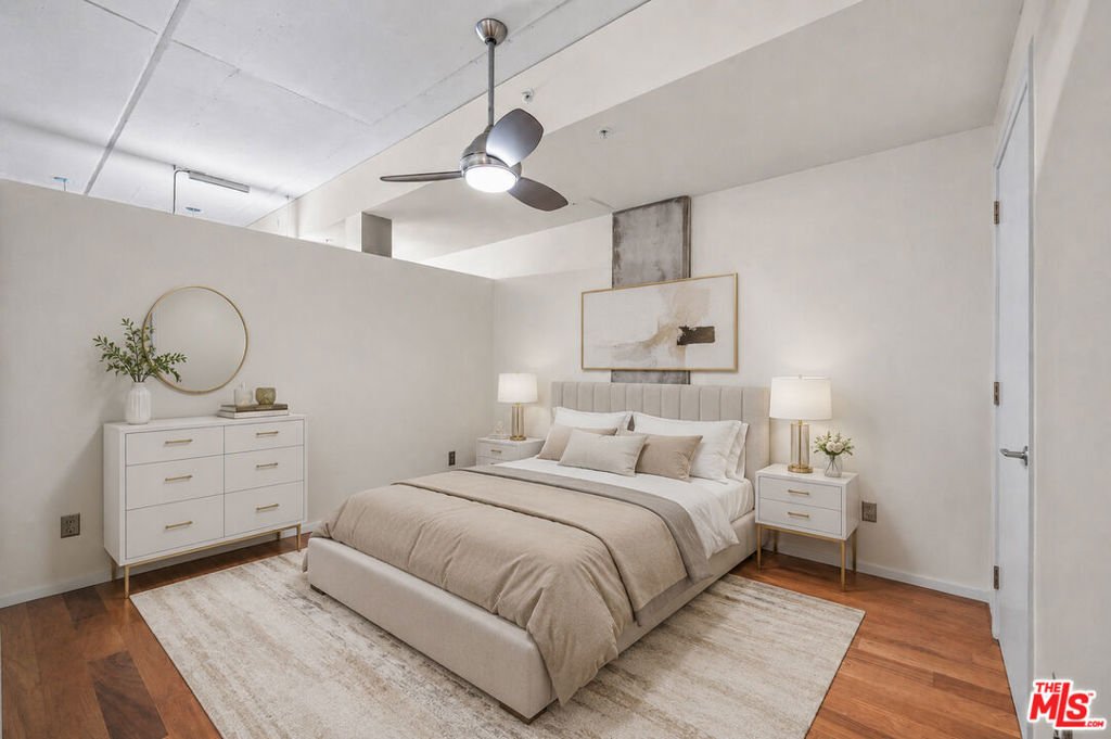 Condo in Los Angeles, California, United States 4 - 18225162