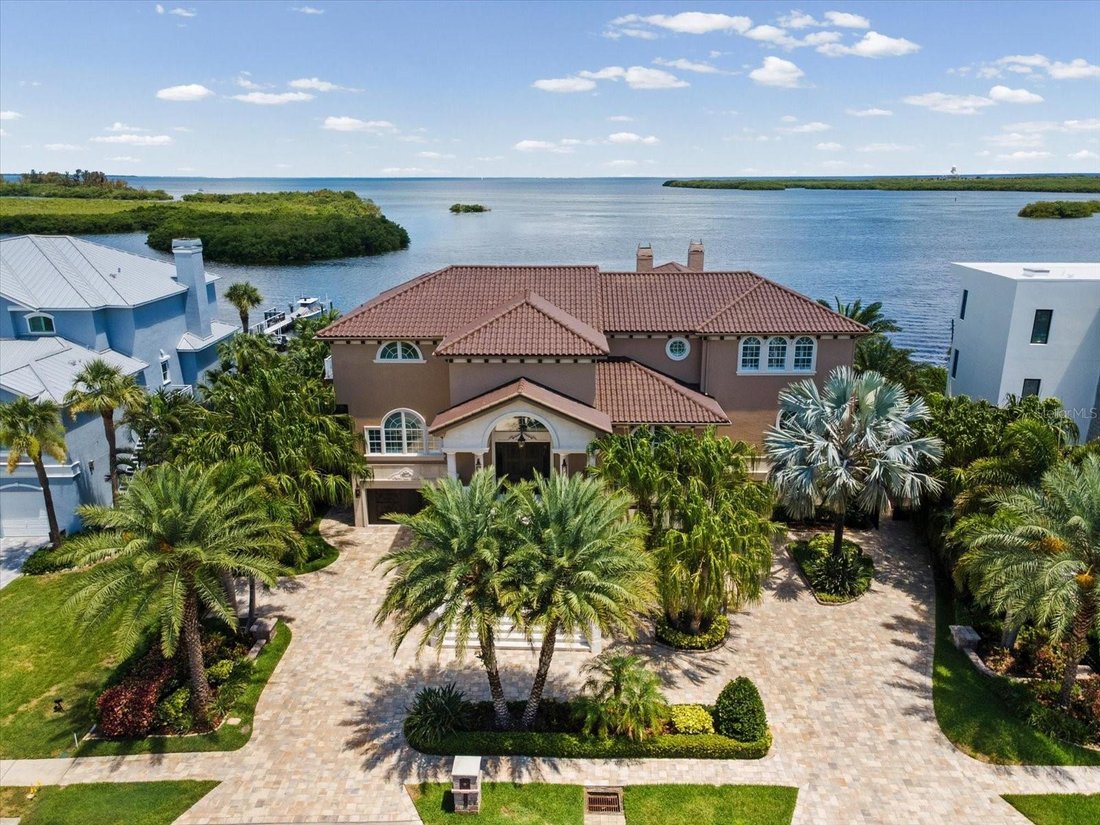 House in Tarpon Springs, Florida, United States 1 - 18255574
