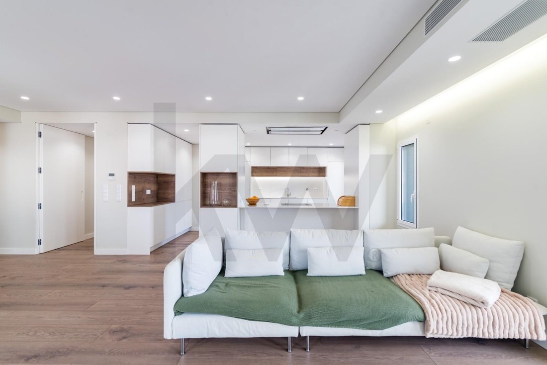 Apartment in Odivelas, Lisbon, Portugal 5 - 18250742
