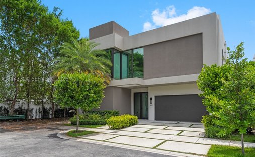 House in Doral, Florida, United States 1