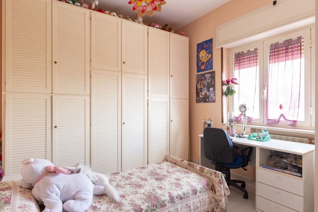 Apartment in Naples, Campania, Italy 3 - 17375504