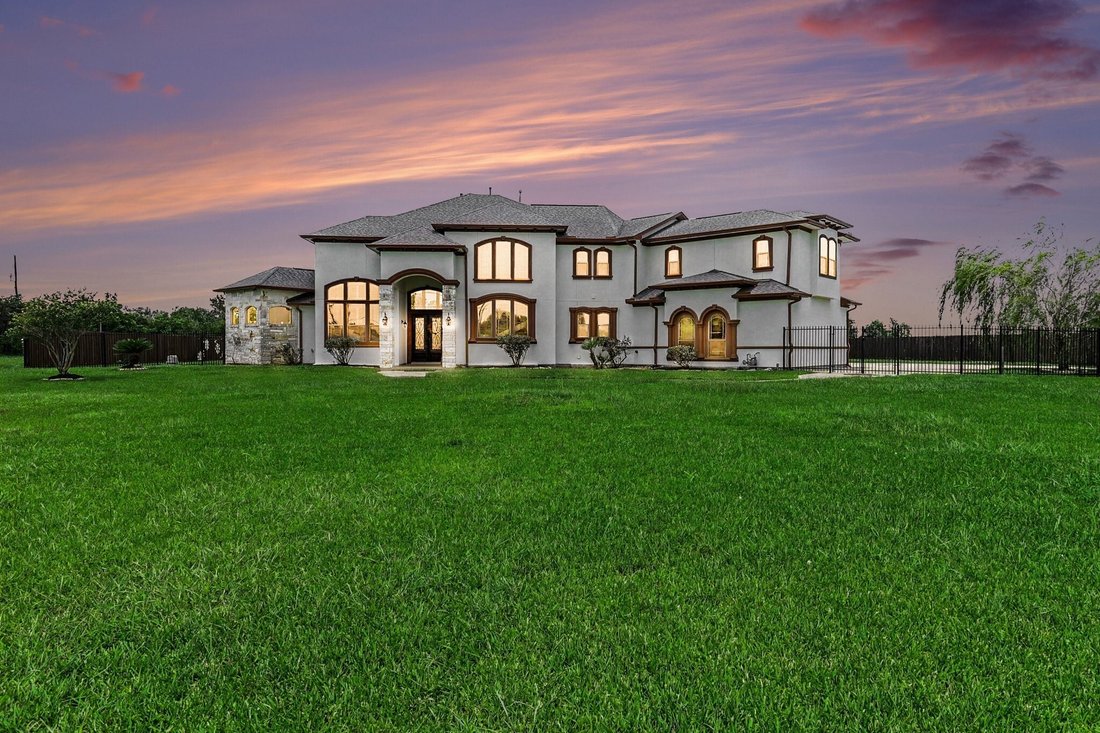 House in Baytown, Texas, United States 1 - 18242531