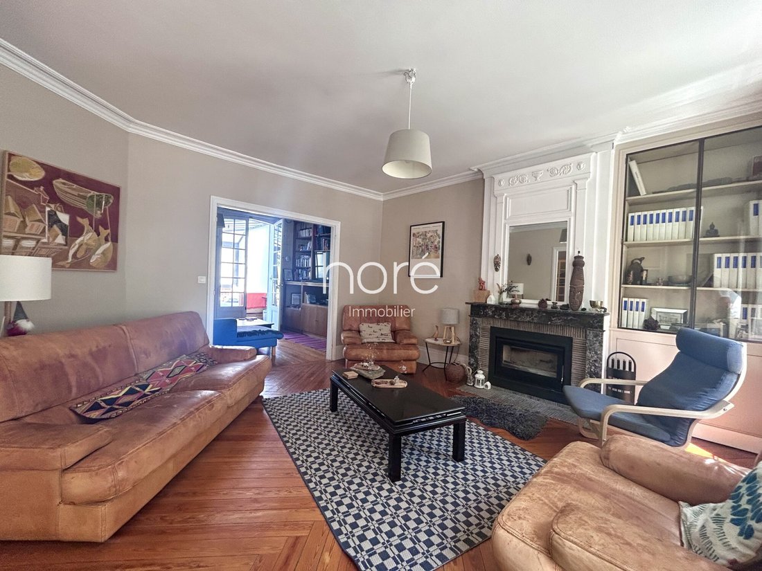 House in Secteur Sauvegarde, Honfleur, France 2 - 18256795
