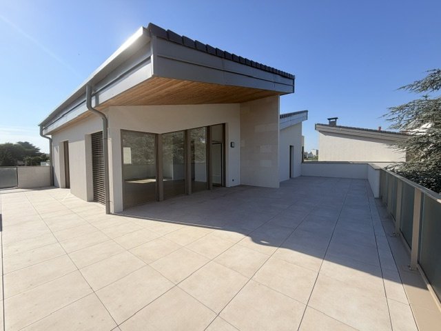 Apartment in Sainte-Foy-lès-Lyon, Auvergne-Rhône-Alpes, France 2 - 17341934