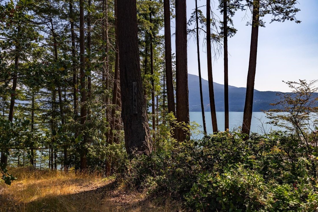 Land in Bowen Island, British Columbia, Canada 5 - 18257070