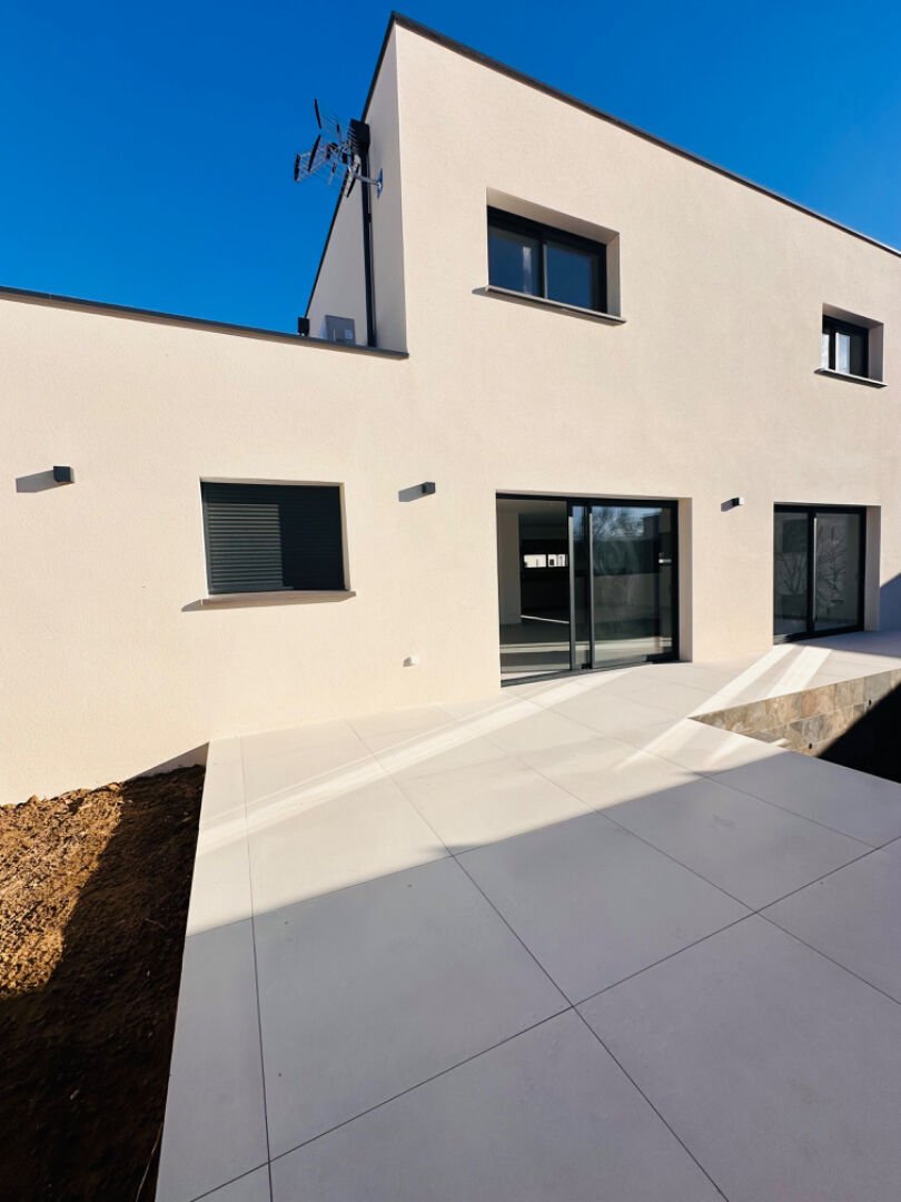 Villa in Peripherie, Serignan, France 5 - 18256148