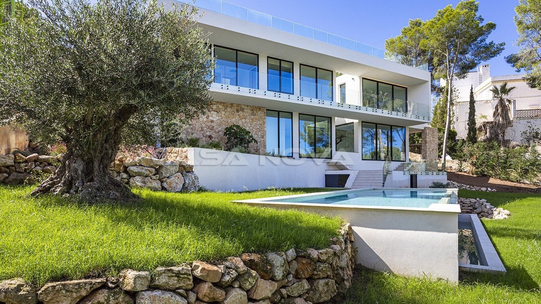 Villa in Rotes Velles, Calvia, Balearic Islands 1 - 18243957