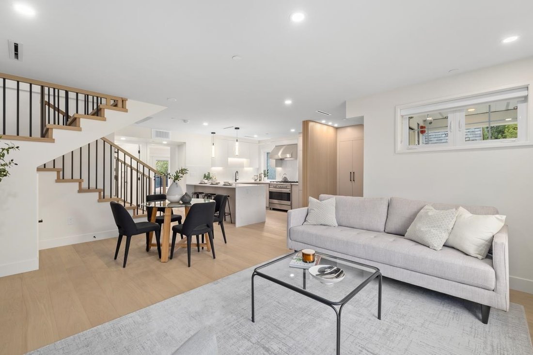 House in Vancouver, British Columbia, Canada 5 - 18256777