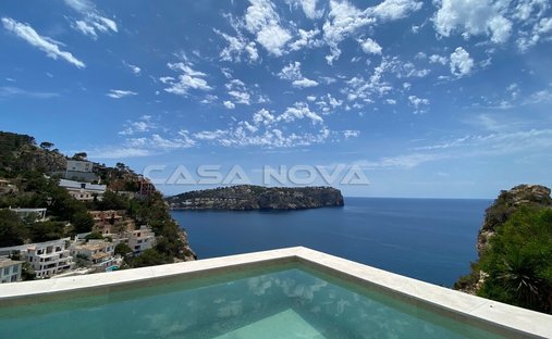 Villa in Port d'Andratx, Andratx, Balearic Islands 1
