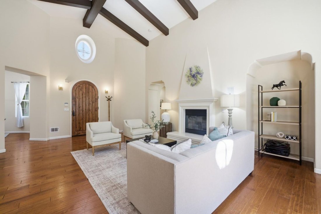 House in Gilroy, California, United States 3 - 18253912