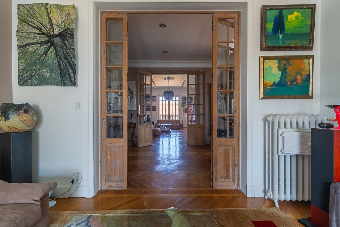 Apartment in Castellane, 6e Arrondissement, Marseille 1 - 18251085