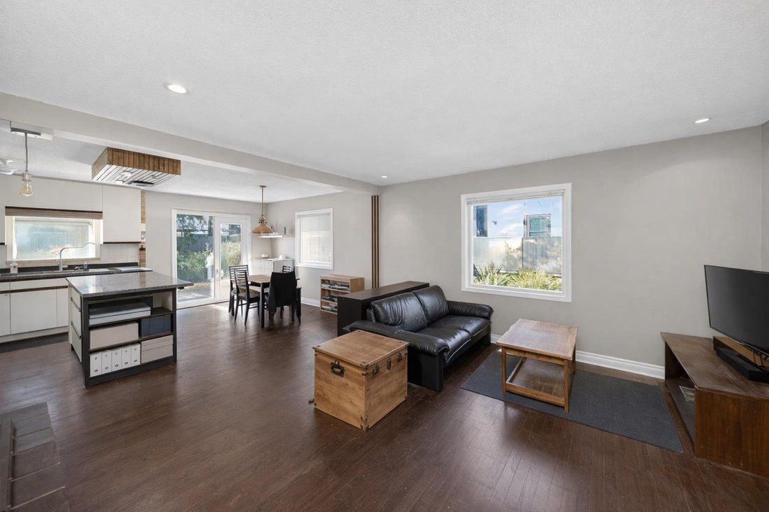 House in Surrey, British Columbia, Canada 5 - 18257102