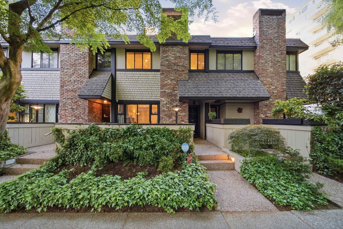 House in Vancouver, British Columbia, Canada 1 - 18256779