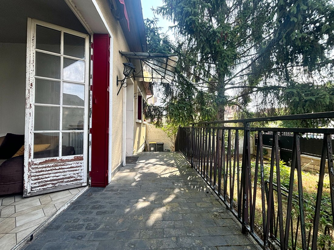 Villa in Charentonneau, Maisons-Alfort, France 5 - 18256124