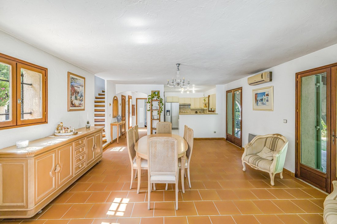 House in Le Cottage, Mandelieu-la-Napoule, France 1 - 18255539