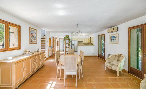 Haus in Le Cottage, Mandelieu-la-Napoule, Frankreich 1