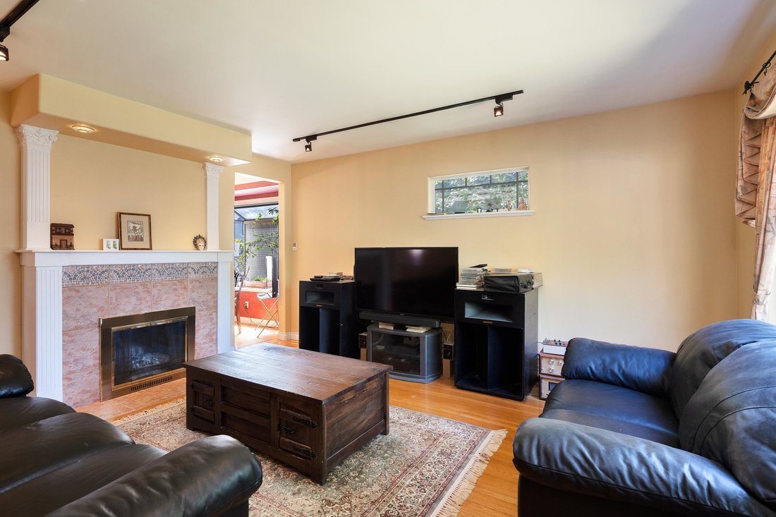 House in Vancouver, British Columbia, Canada 4 - 18256932