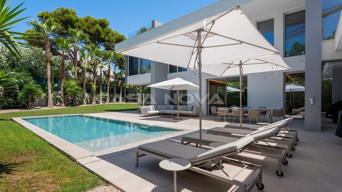 Villa in Rotes Velles, Calvia, Balearic Islands 1 - 18243864