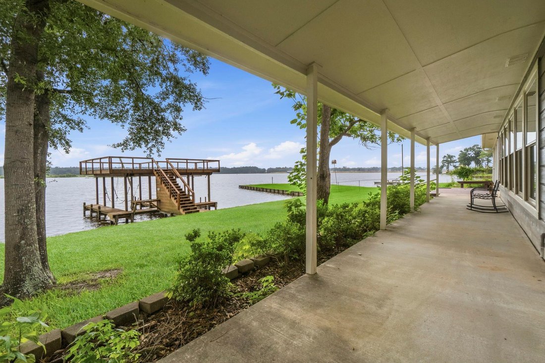 House in Onalaska, Texas, United States 1 - 18255265